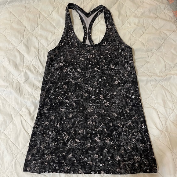lululemon athletica Tops - Lululemon Nulu tank top!